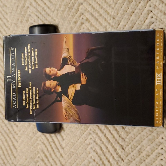 Titanic - VHS (2 parts) - Picture 2 of 4